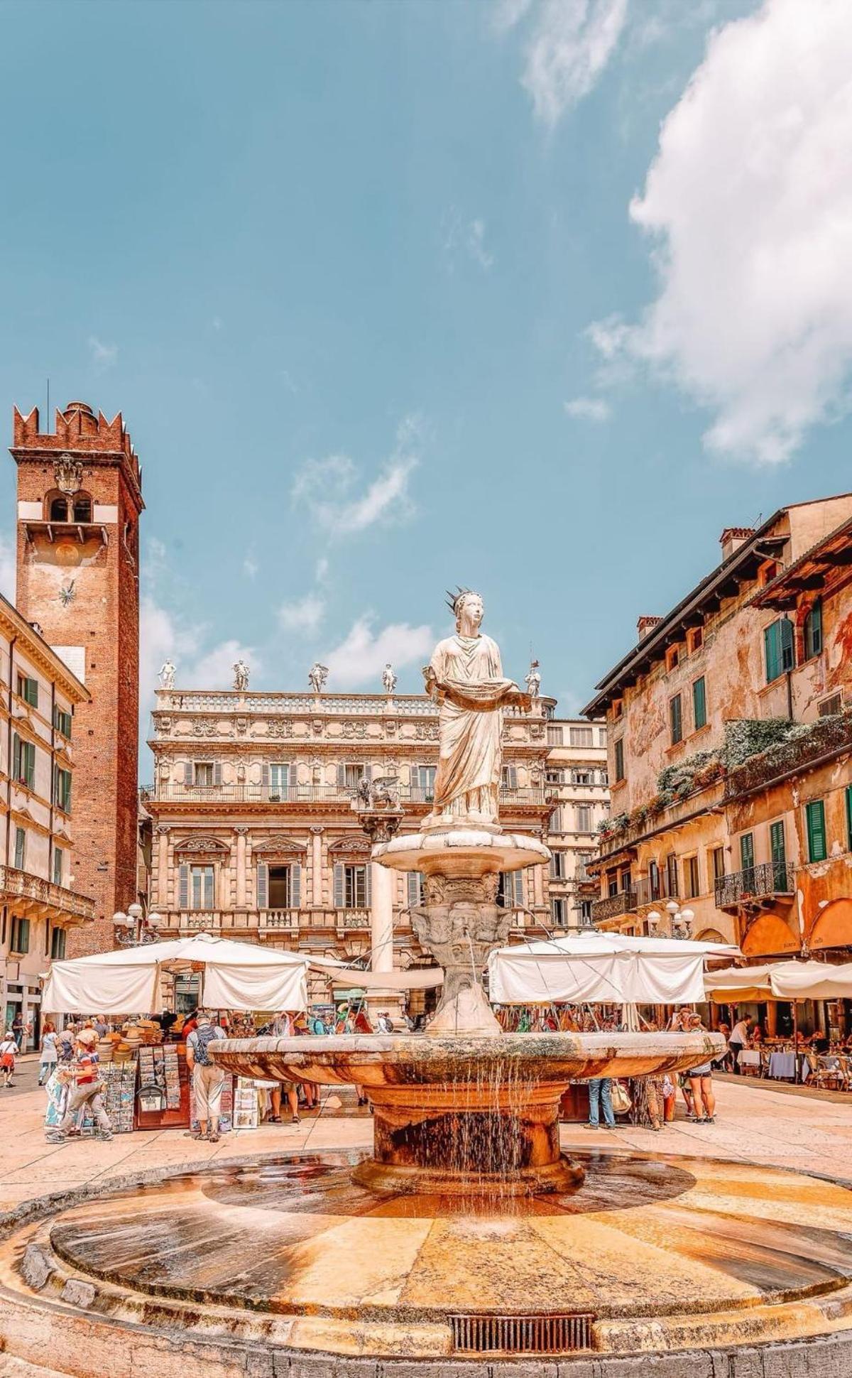 Residenza Piazza Erbe Apartment Verona Exterior photo